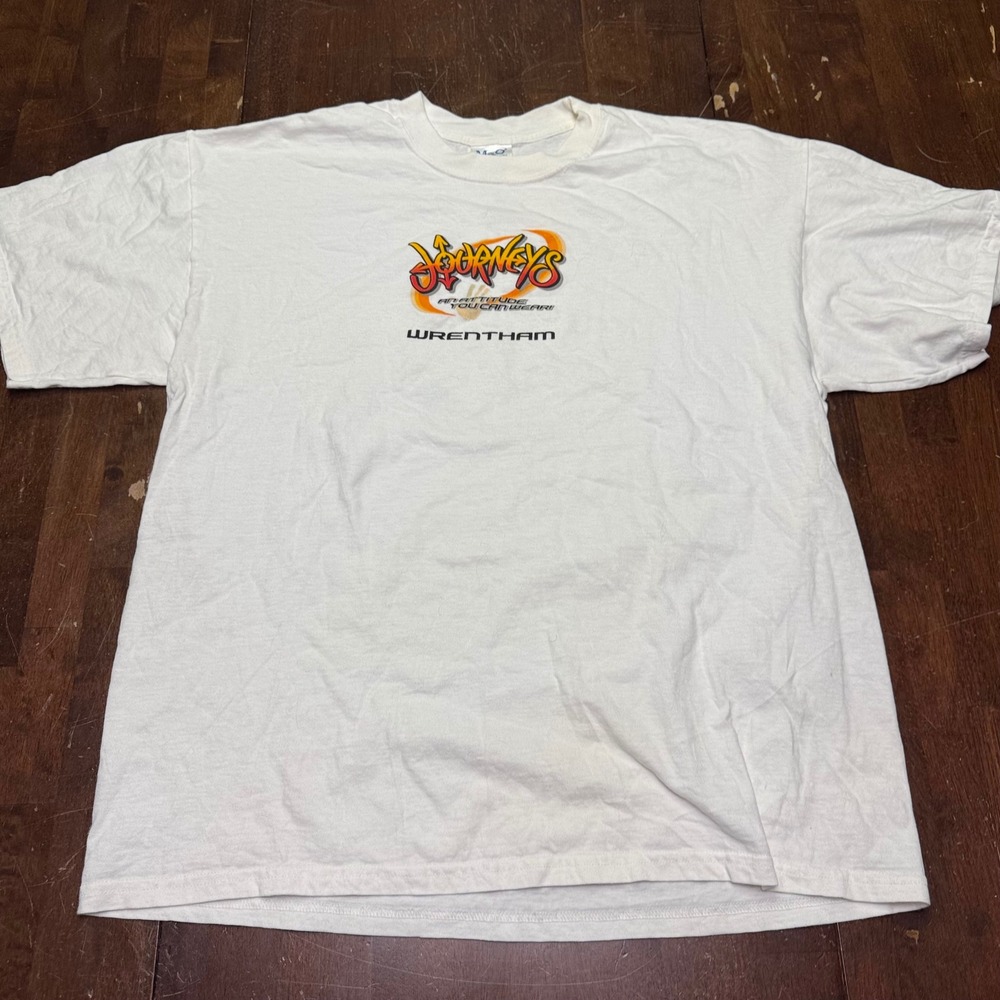 Journeys T-Shirt Mens XL White Vintage Converse Wrentham Graphic Heavyweight Tee